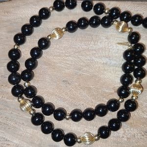 14kt gold onix beaded necklace